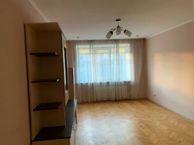 For Sale 2-Bedroom Apartment in Slibenskiy, Eastern