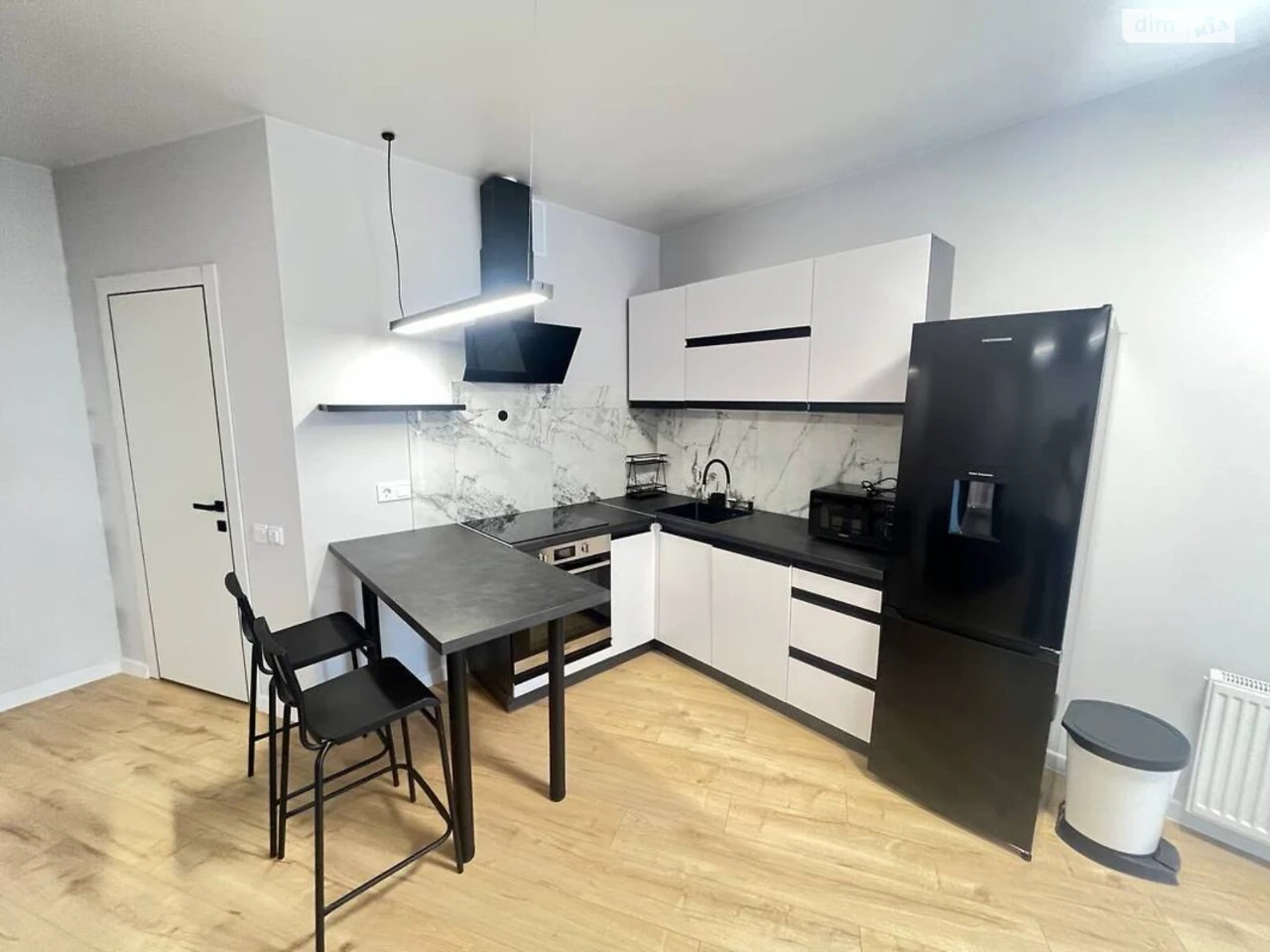 Long-Term Rental Apartment, Dnancysky District