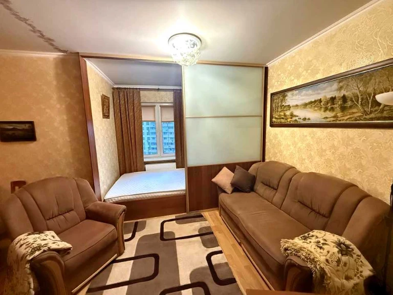 Apartment. Sofiya Rusoho Street, Kyiv