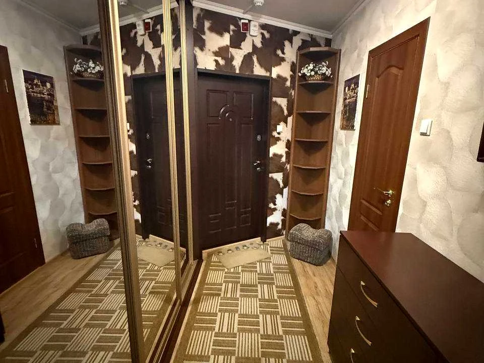 Квартира. вулиця Софії Русової, Київ.