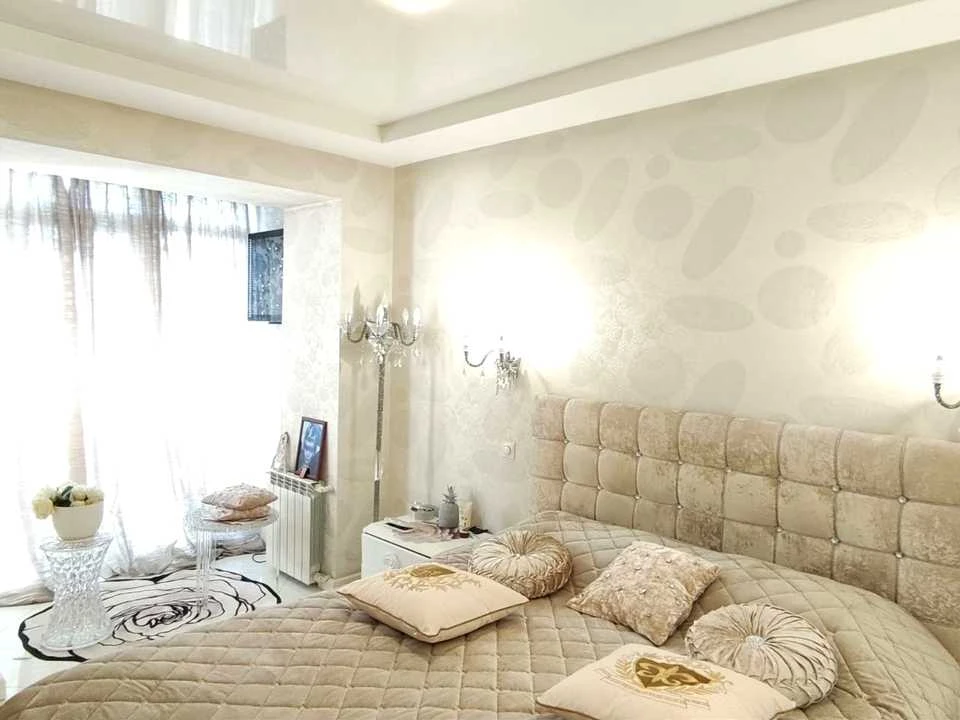 Apartment. Kyiv, Lower Val st.