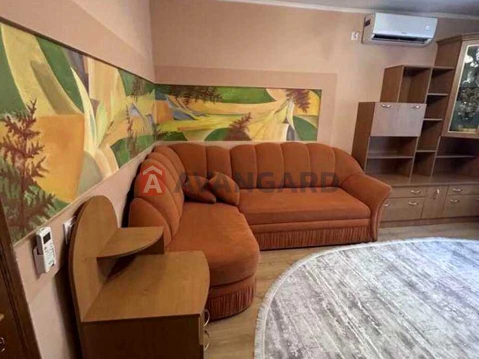 Apartment. Akademika Andriya Saharova Street, Lviv
