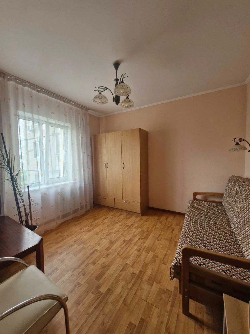 Вул. Ореста Васкула, буд.8, продаж , 4-х кімнатна