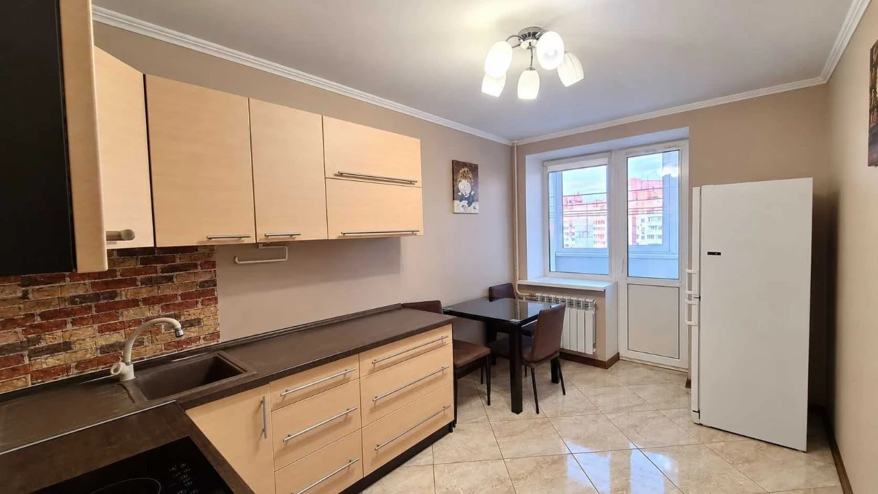 Продажа 1-комнатной квартиры Леся Курбаса 1а, ремонт без комиссии