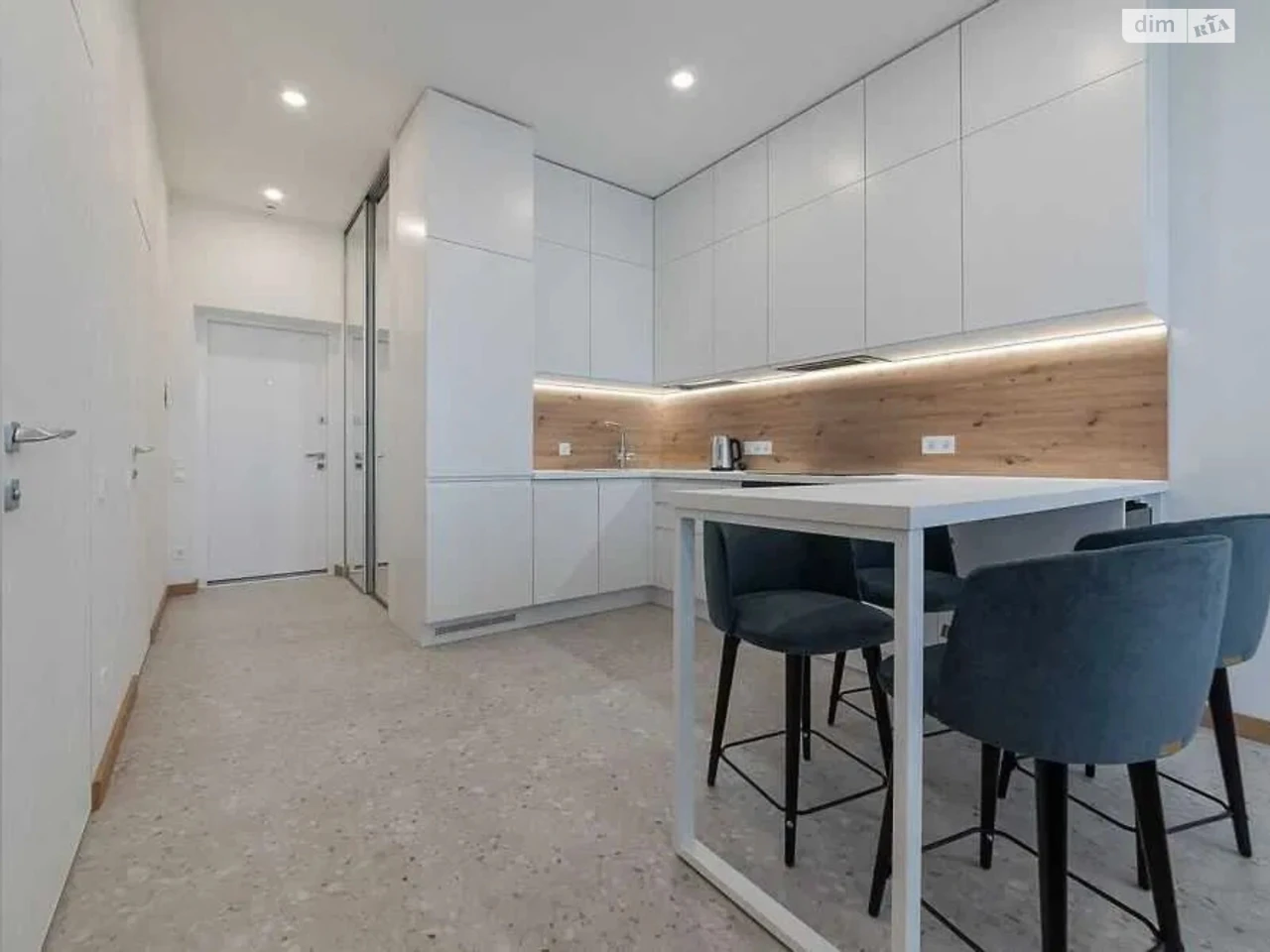 Apartment for Sale in Luk'yanyka