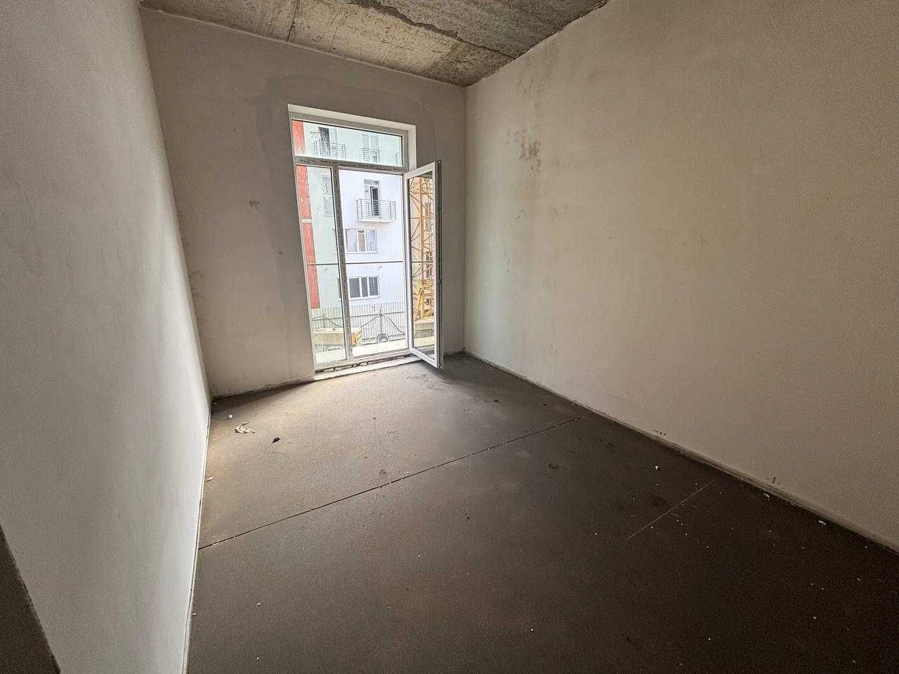 1-bedroom apartment in a new residential complex with individual heating