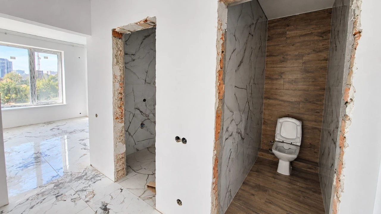 Two-bedroom apartment renovated