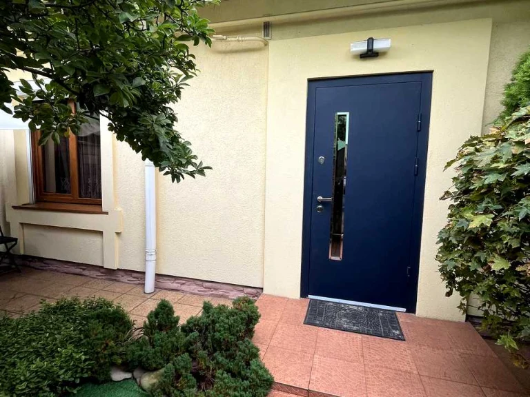 House. Nil Hasevich Street, Rive