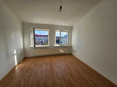 Sale of a 3-room apartment in the city center!