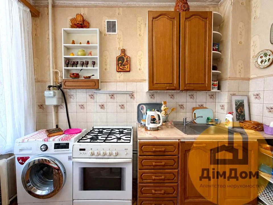 Apartment. Shvokhovychna Street, Kyiv