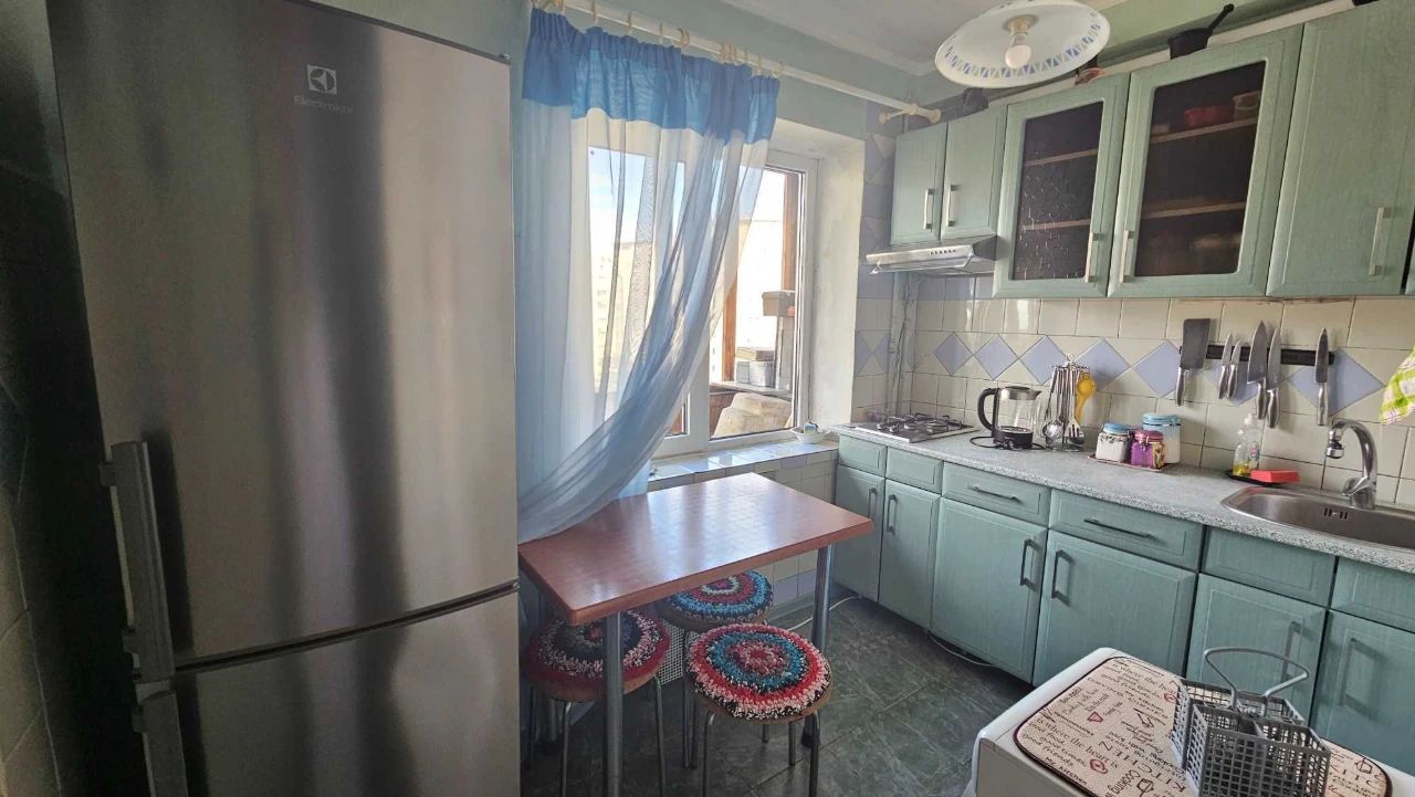 Sale of 5 Raisa Okipna Street, 5th floor, Left Bank, 3 minutes