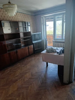 Продам квартиру по вулиці Будівельників, 29