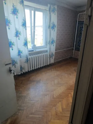 Продам квартиру по вулиці Будівельників, 29