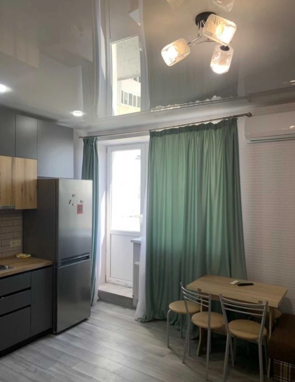 Продається 1-кімнатна квартира, 42 м², ЖК "Побіди", 59, новобудова, метро "Побіда"