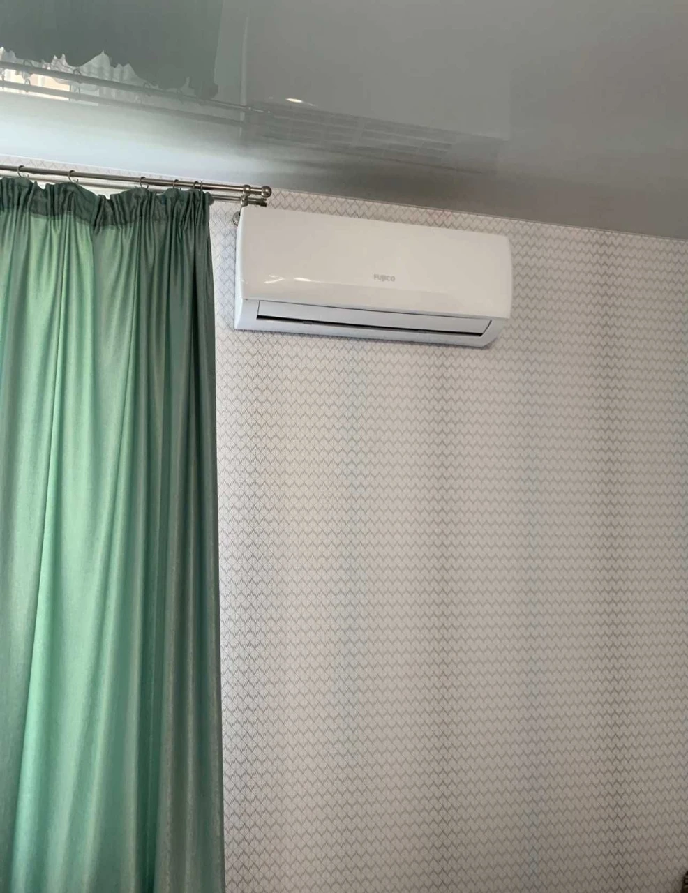 Продається 1-кімнатна квартира, 42 м², ЖК "Побіди", 59, новобудова, метро "Побіда"