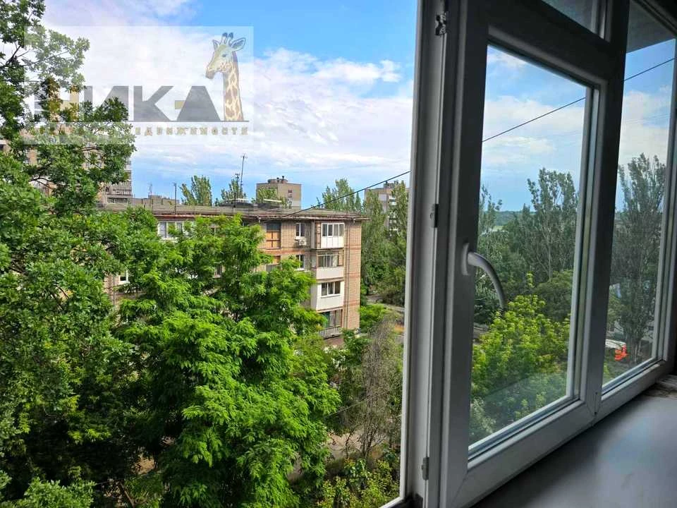 Квартира. Запорожье, Героев полка Азов бул. (Гвардейский)