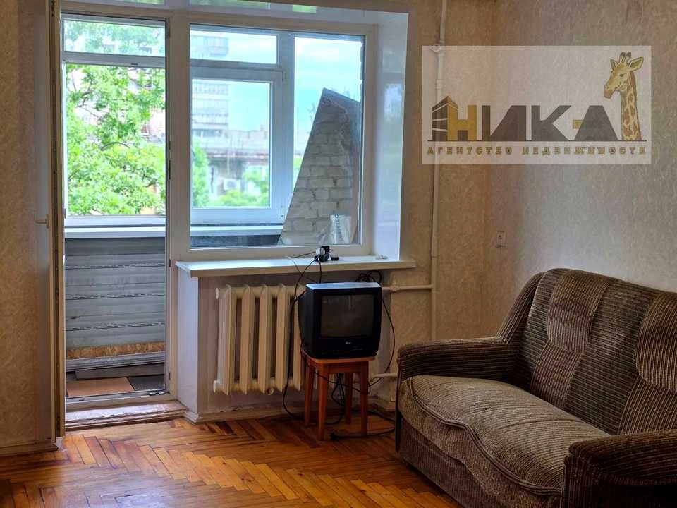 Квартира. Запорожье, Героев полка Азов бул. (Гвардейский)
