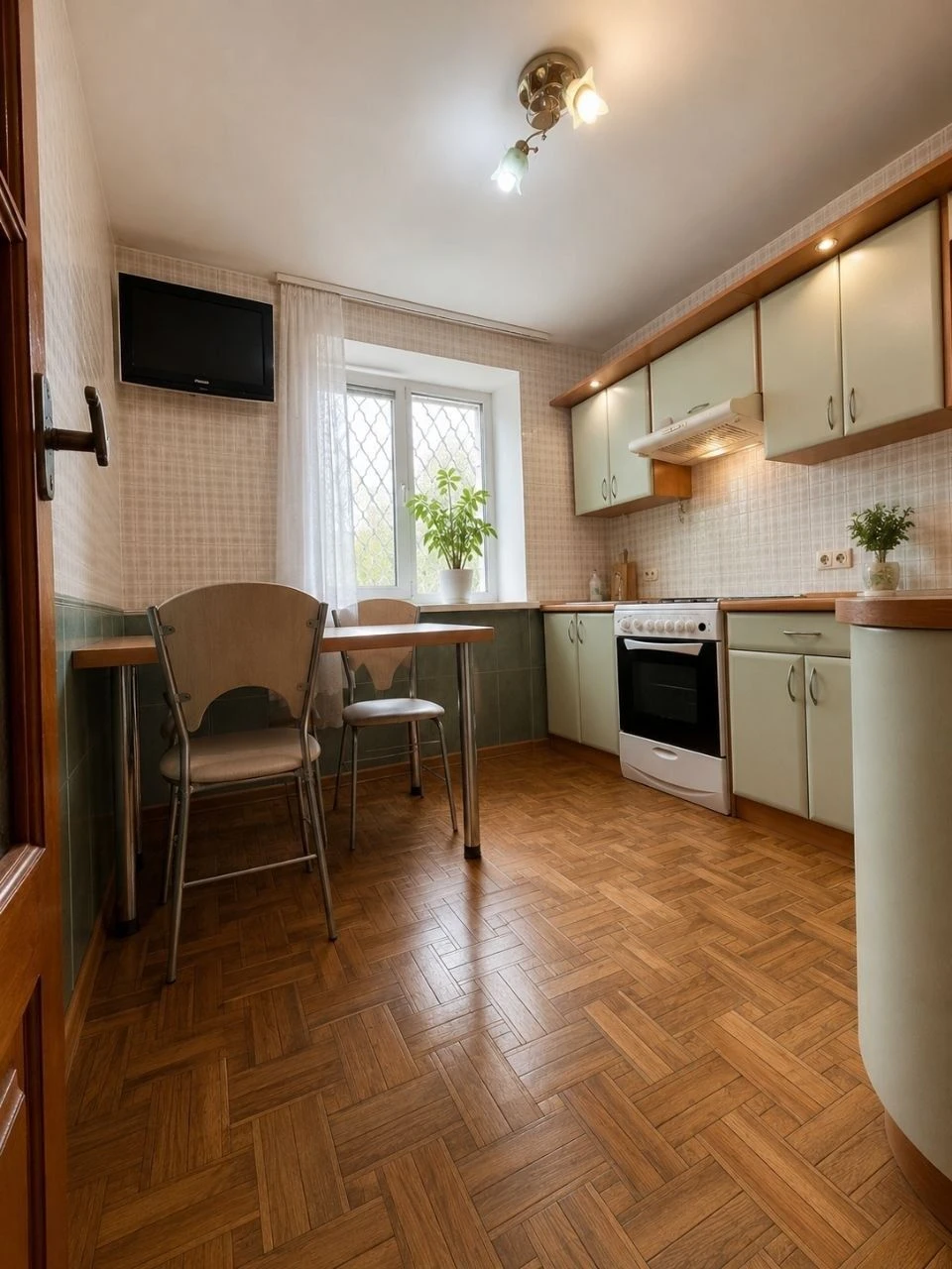 Продам срочно 1 ком кв 38 м Королева -Левитана