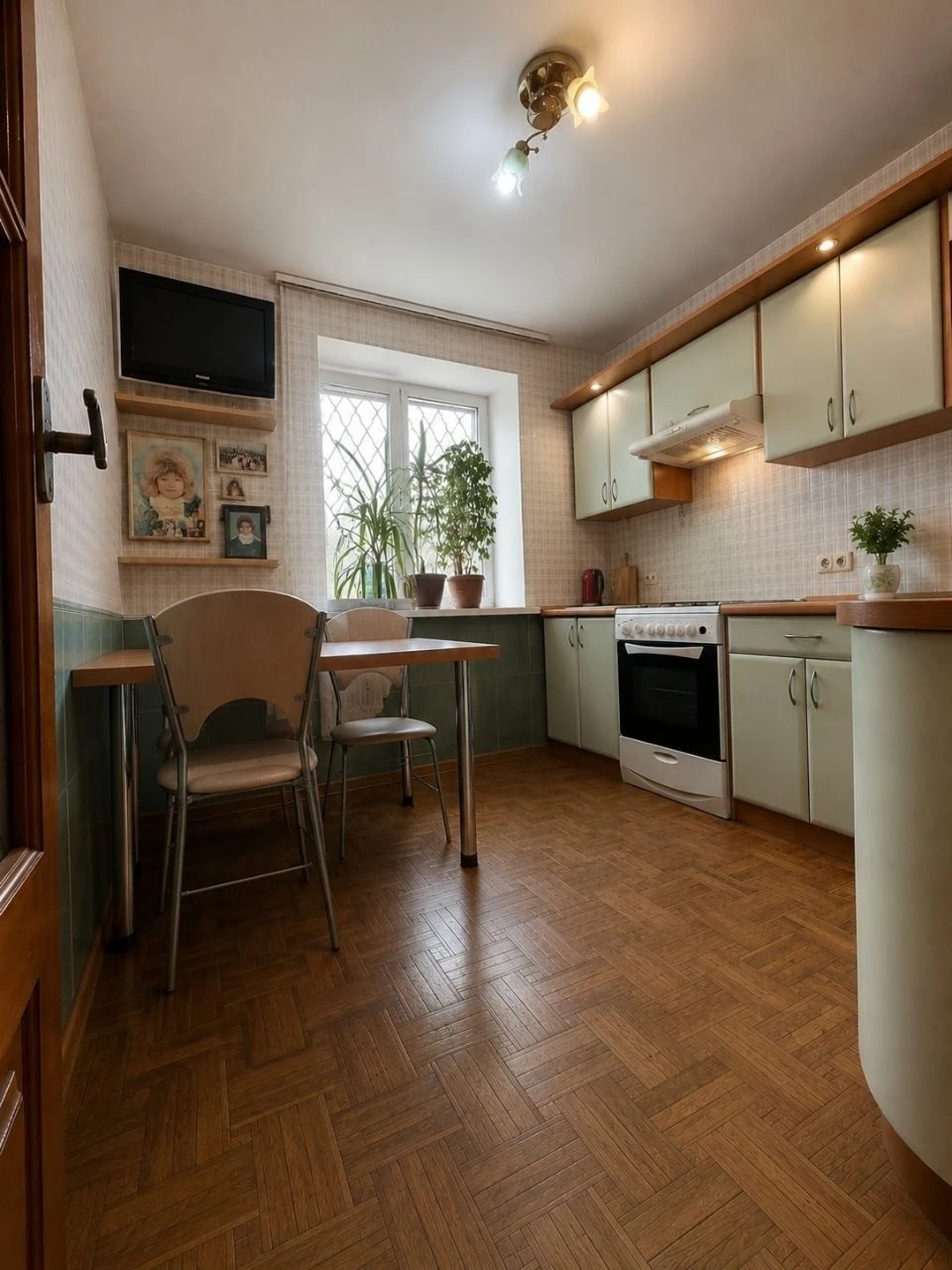 Продам срочно 1 ком кв 38 м Королева -Левитана