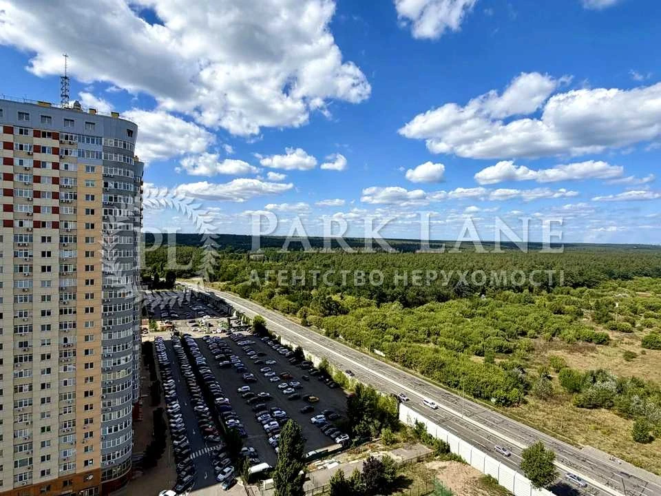 Квартира. Киев, Юрия Кондратюка ул.