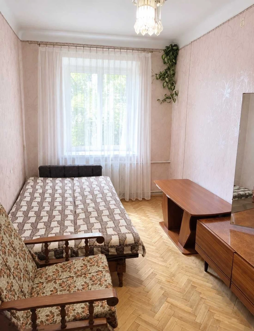 Продажа 2-комнатной квартиры на проспекте Воли