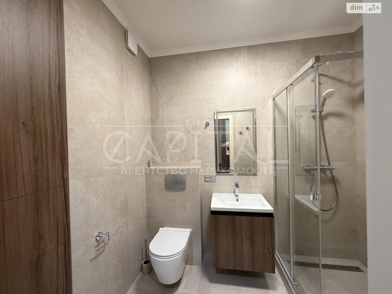 Long-Term Rental Apartment Podilsky