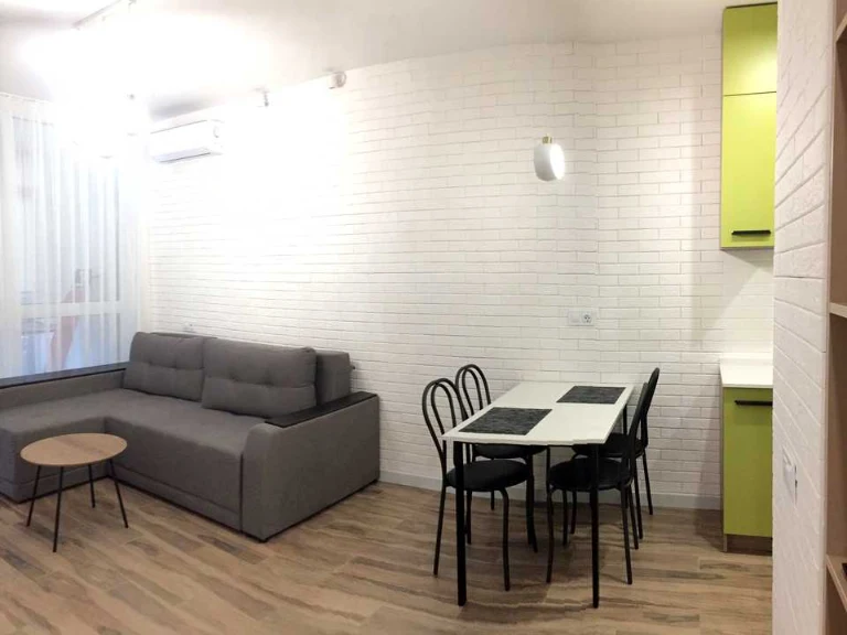 Apartment. John McKenna St, Kyiv