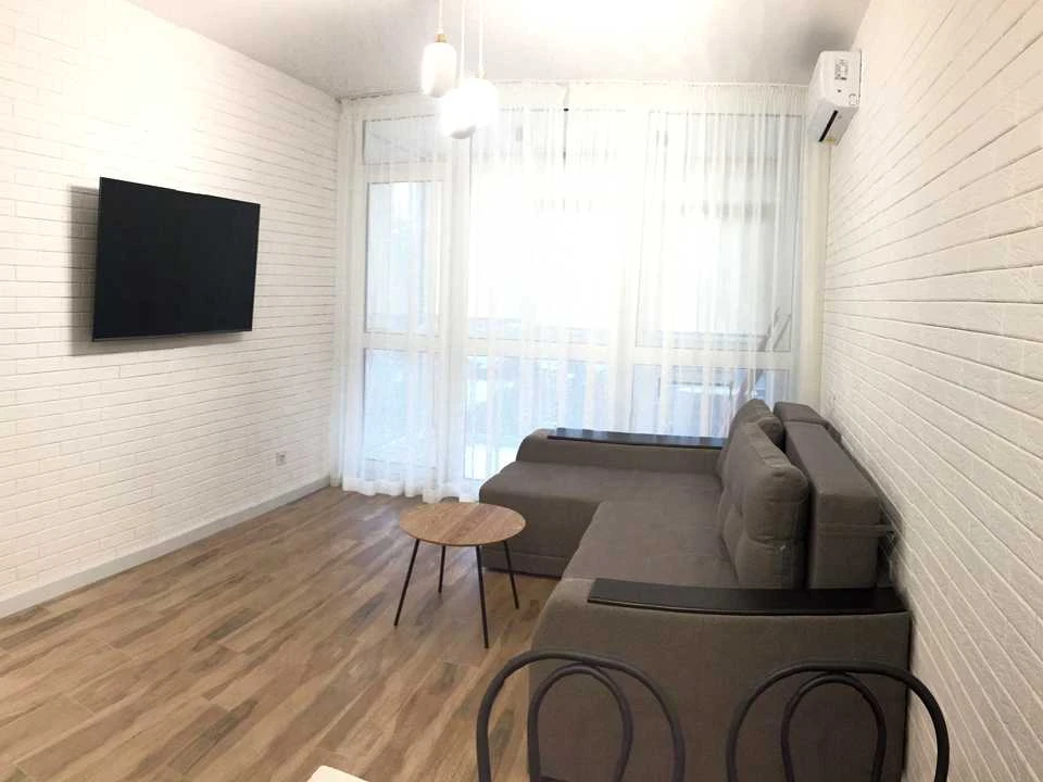 Apartment. John McKenna St, Kyiv