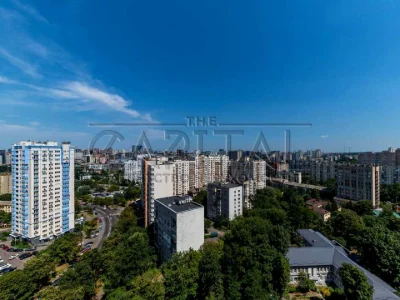 Квартира. Киев, проспект Голосеевский