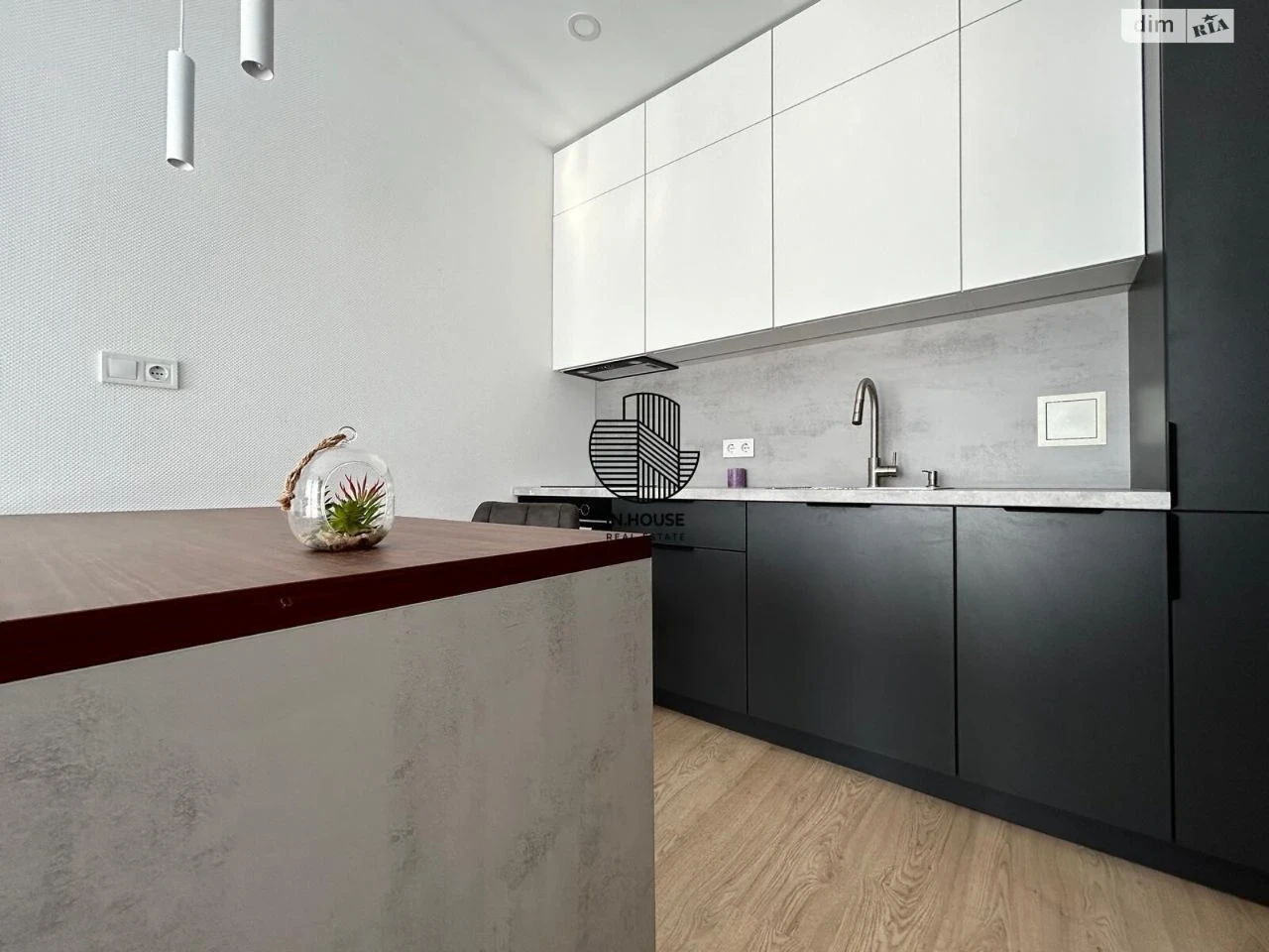 Long-Term Rental Apartment in Akademmisto