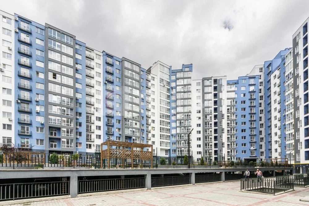 Продажа 1-комнатной квартиры с патио в ЖК «Княгинин»
