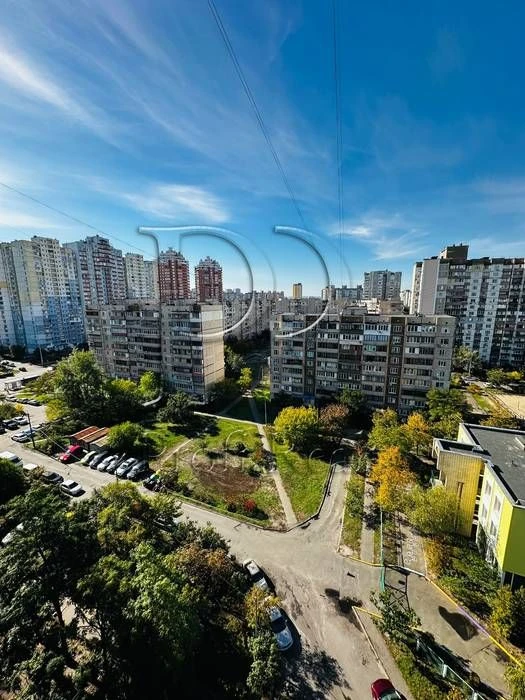 Продаж 1-кімнатна квартира за адресою Екстер (Цвєтаївої) 14