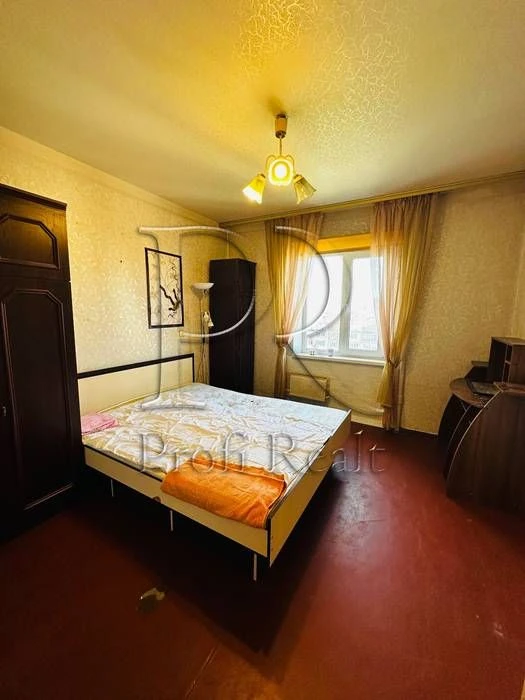 Продаж 1-кімнатна квартира за адресою Екстер (Цвєтаївої) 14