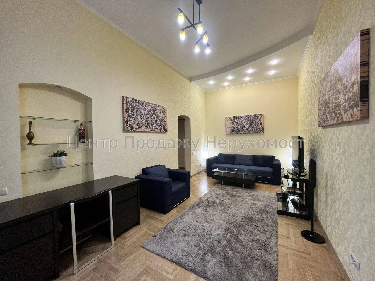 Продаж 3-кімн. квартиру, 79 м², 3/5 пов, Київ — чудовий вибі