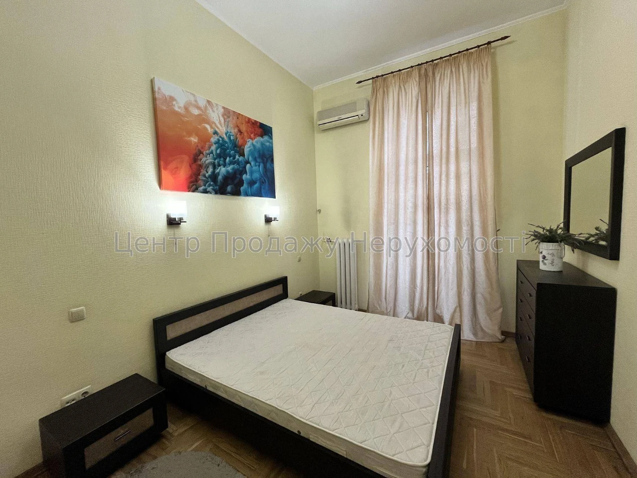 Продаж 3-кімн. квартиру, 79 м², 3/5 пов, Київ — чудовий вибі