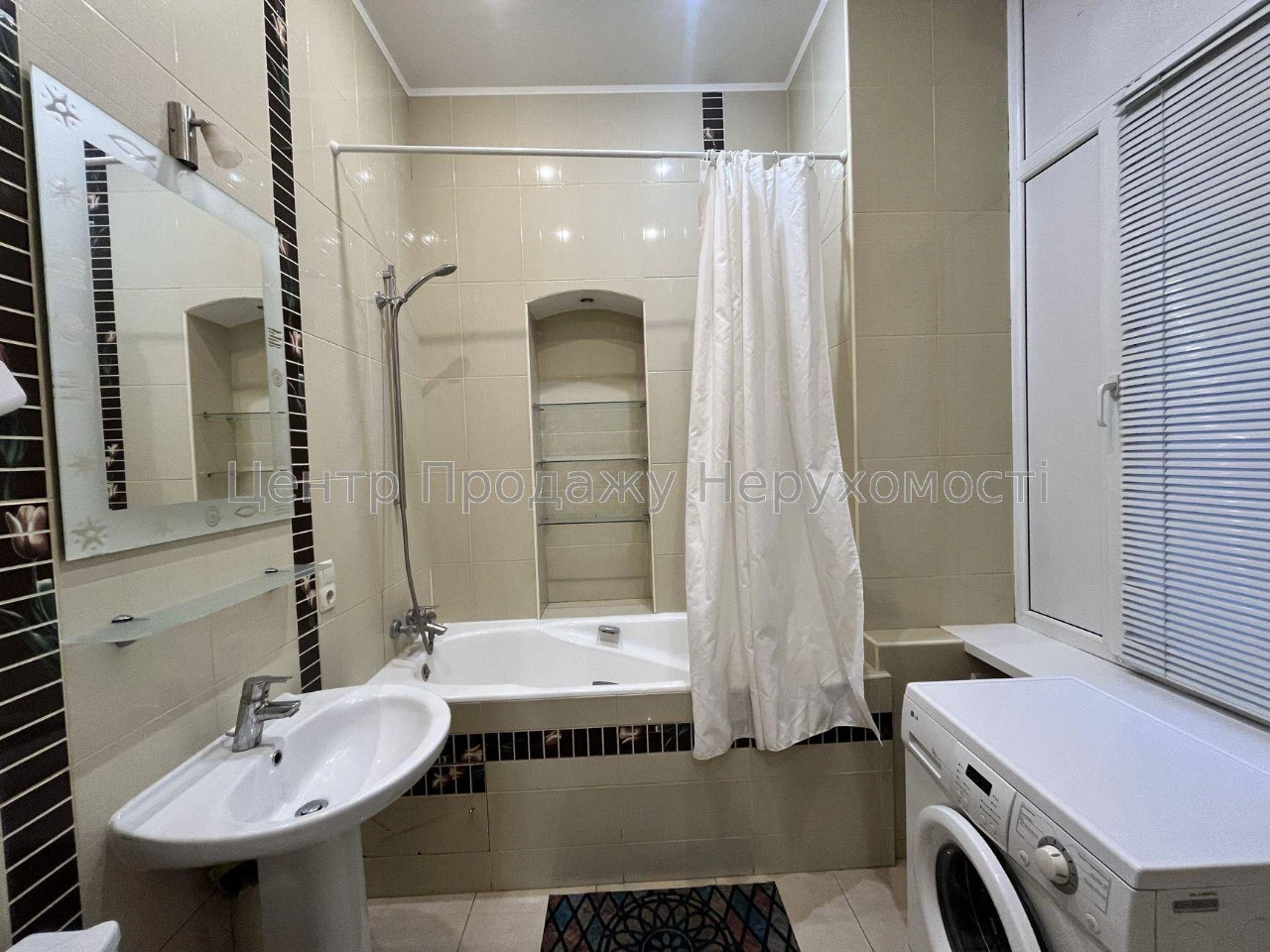 Продаж 3-кімн. квартиру, 79 м², 3/5 пов, Київ — чудовий вибі