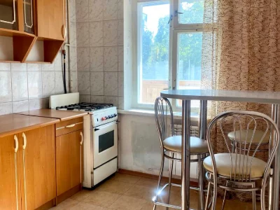Квартира. Печерск, Кловський узвіз, 20