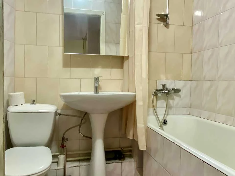 Квартира. Печерск, Кловський узвіз, 20