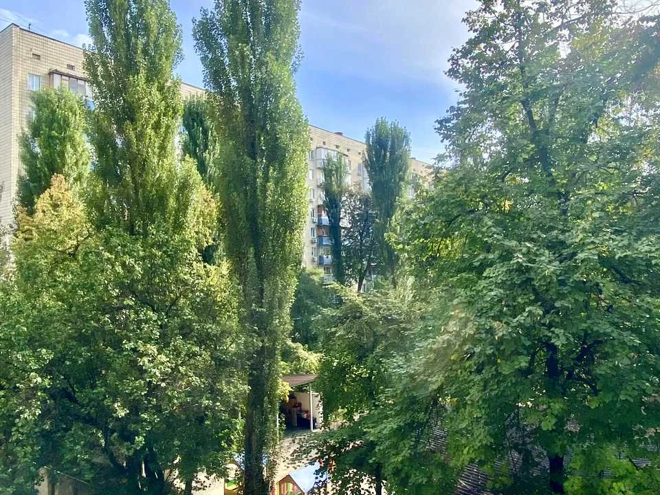 Квартира. Печерск, Кловський узвіз, 20