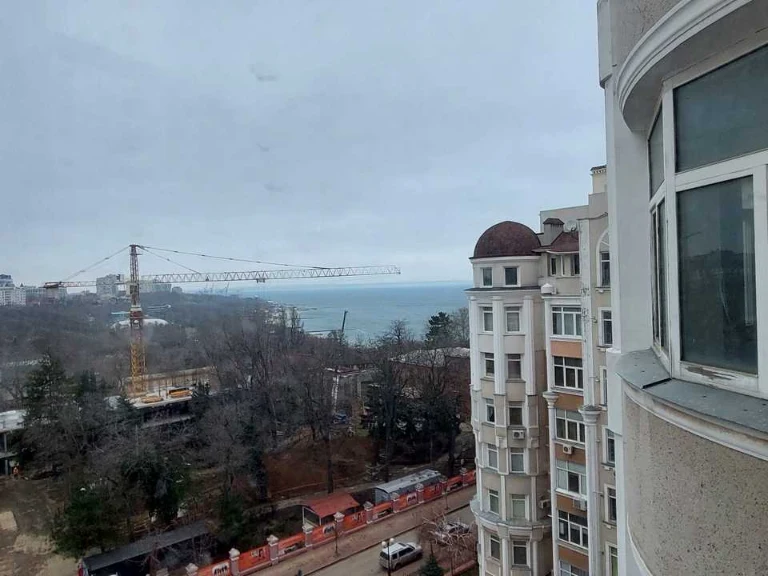 Квартира. Одесса, проспект Каркашадзе