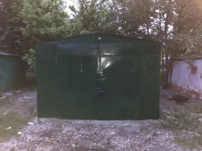 For Sale: Metal Garage
