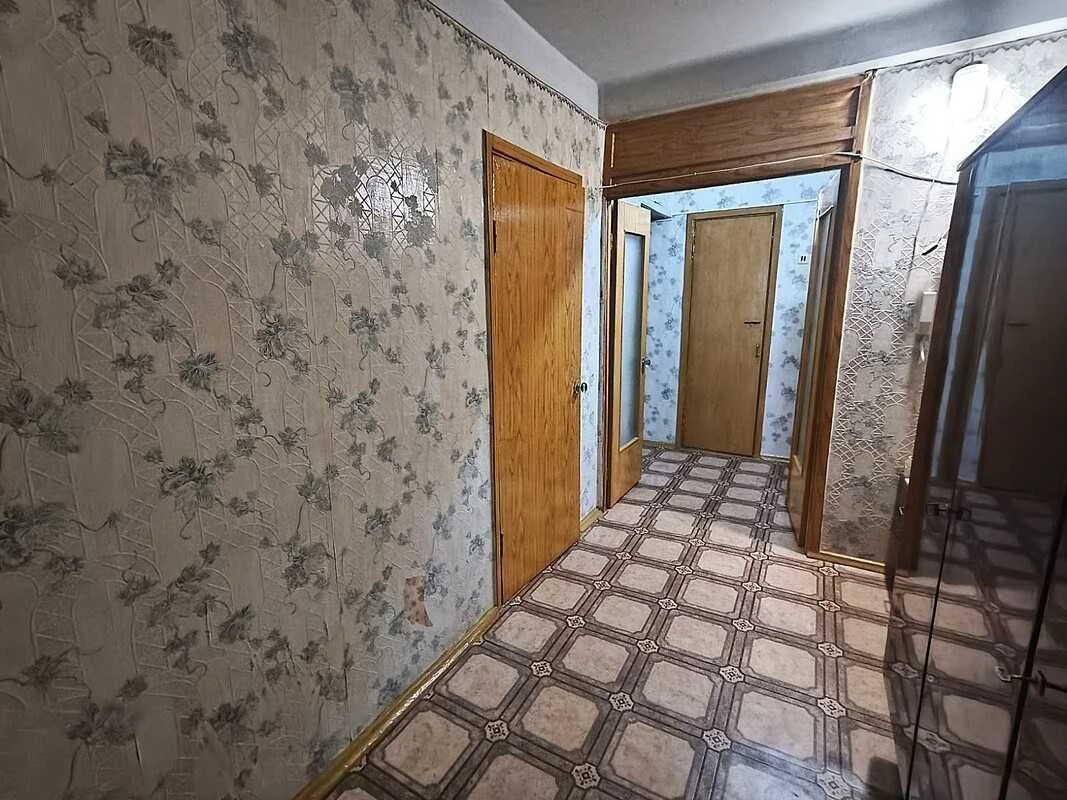 Продаж 2-кімнатного квартири, вул. Василя Сергієнка