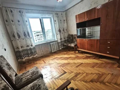 Продаж 2-кімнатного квартири, вул. Василя Сергієнка