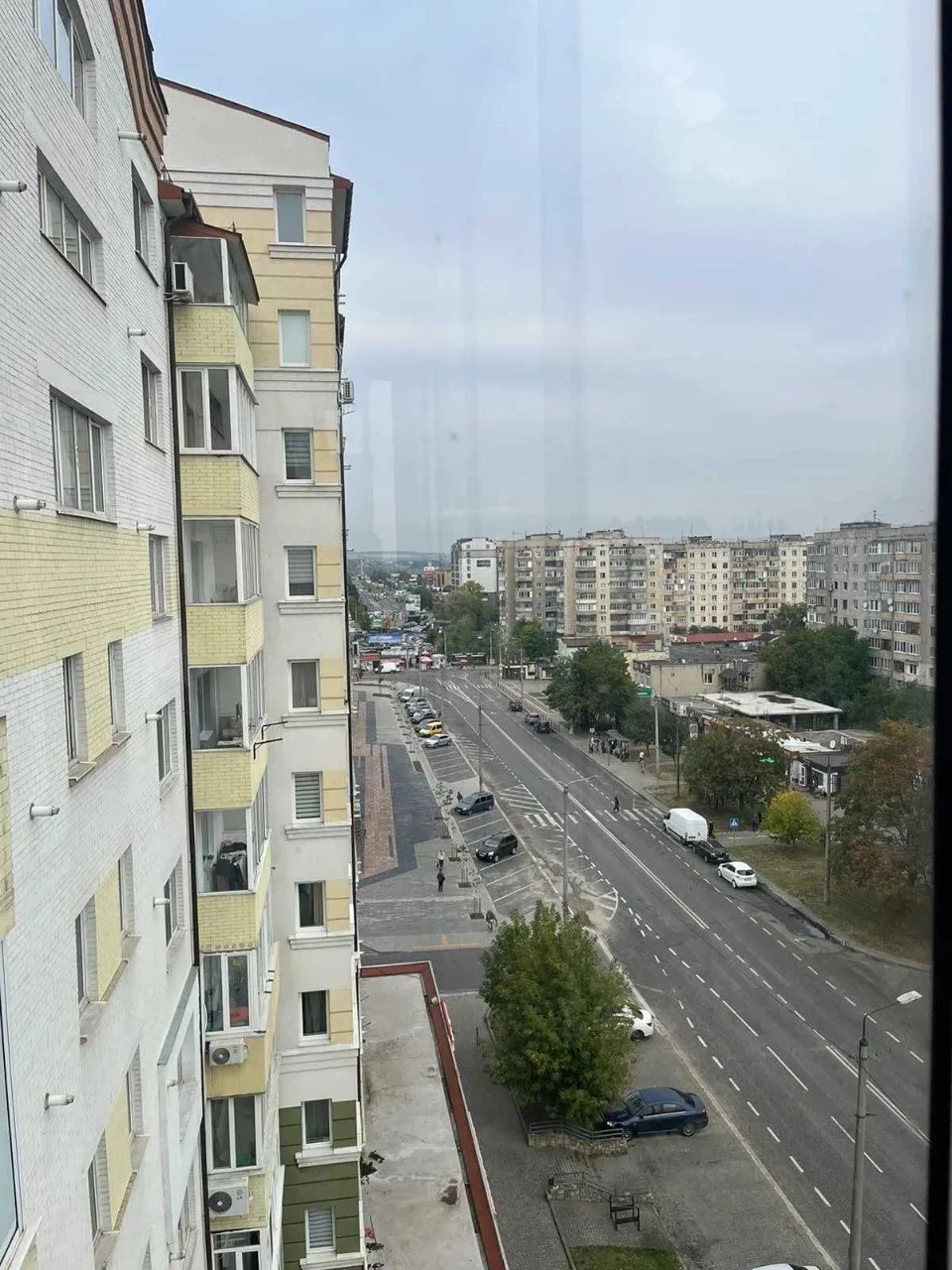 2 кімнатна навпроти ТЦ Арсен вул Стуса