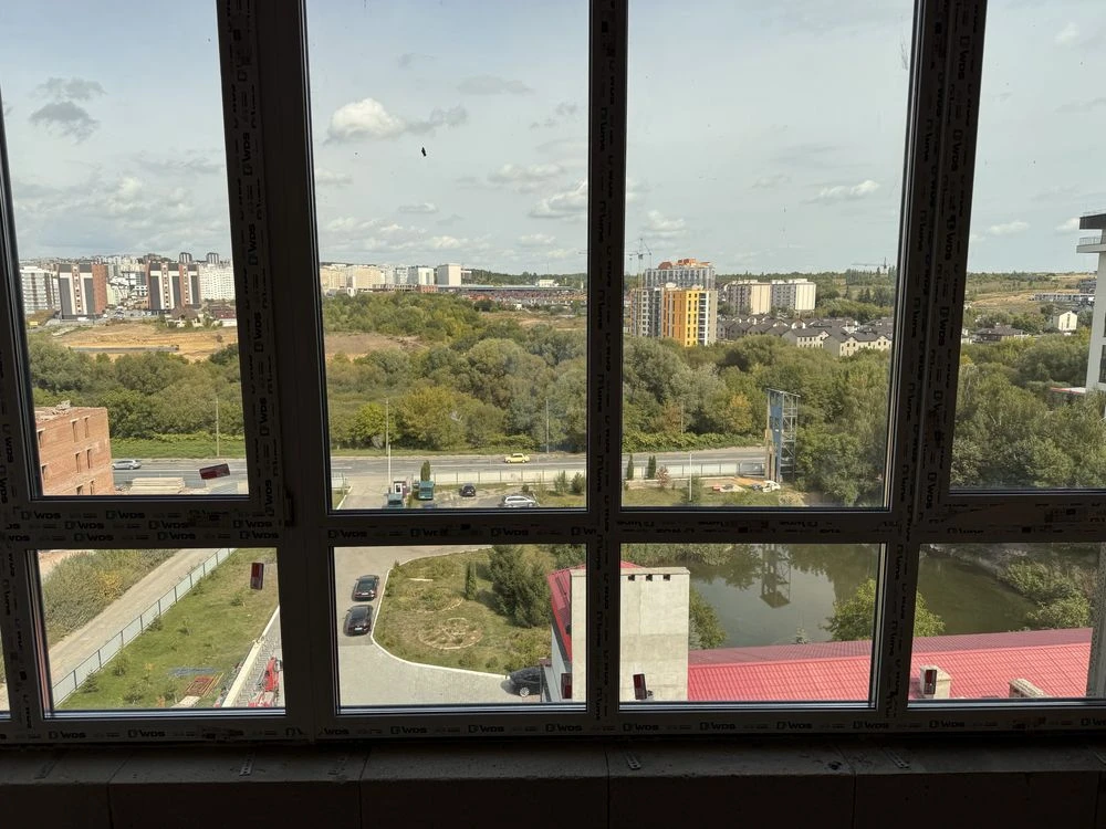 Продается однокомнатная квартира в ЖК "Едем"