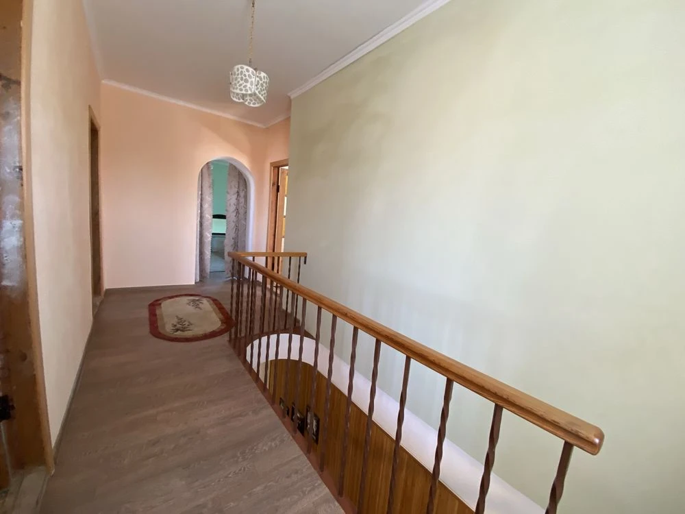 Selling 2-story house in Big Korennya
