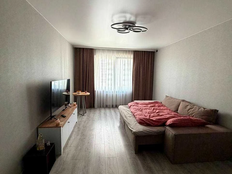 Apartment. Sofiia Rusovoi Street, Kyiv