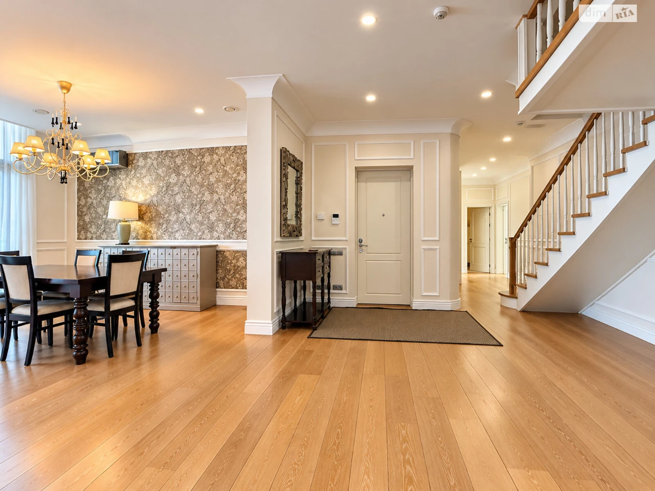 Long-Term Rental Apartment, Lypky