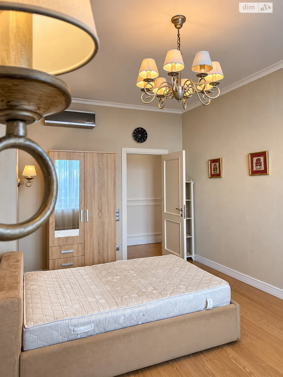 Long-Term Rental Apartment, Lypky