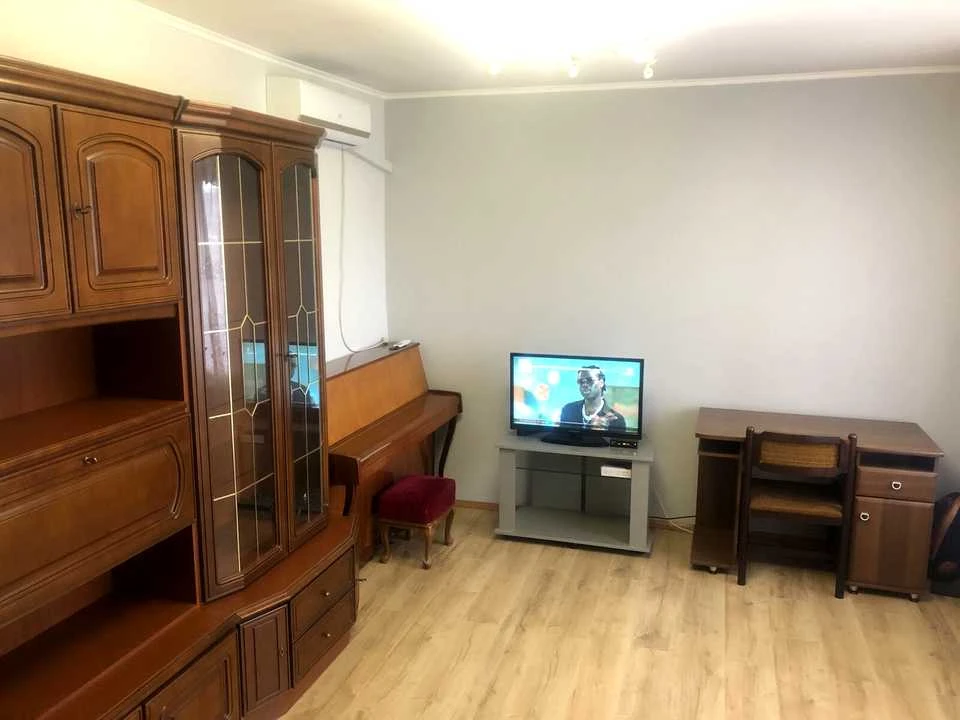 Квартира. Київ, вулиця Миколи Мурашка